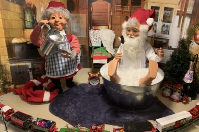 Interaktywna animacja chata Św. Mikołaja po cieżkim dniu pracy Interaktywna animacja chata Św. Mikołaja po cieżkim dniu pracy